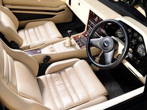 Preview wallpaper aston martin, v8, 1988, salon, interior, steering wheel, speedometer