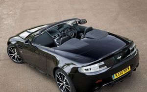 Preview wallpaper aston martin, v8, 2010, black, top view, cars, style, cabriolet