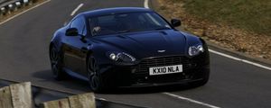 Preview wallpaper aston martin, v8, 2010, black, front view, style, track