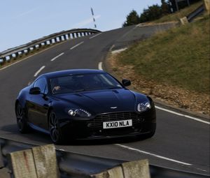 Preview wallpaper aston martin, v8, 2010, black, front view, style, track