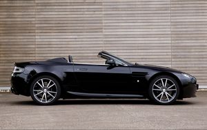 Preview wallpaper aston martin, v8, 2010, black, side view, style, asphalt