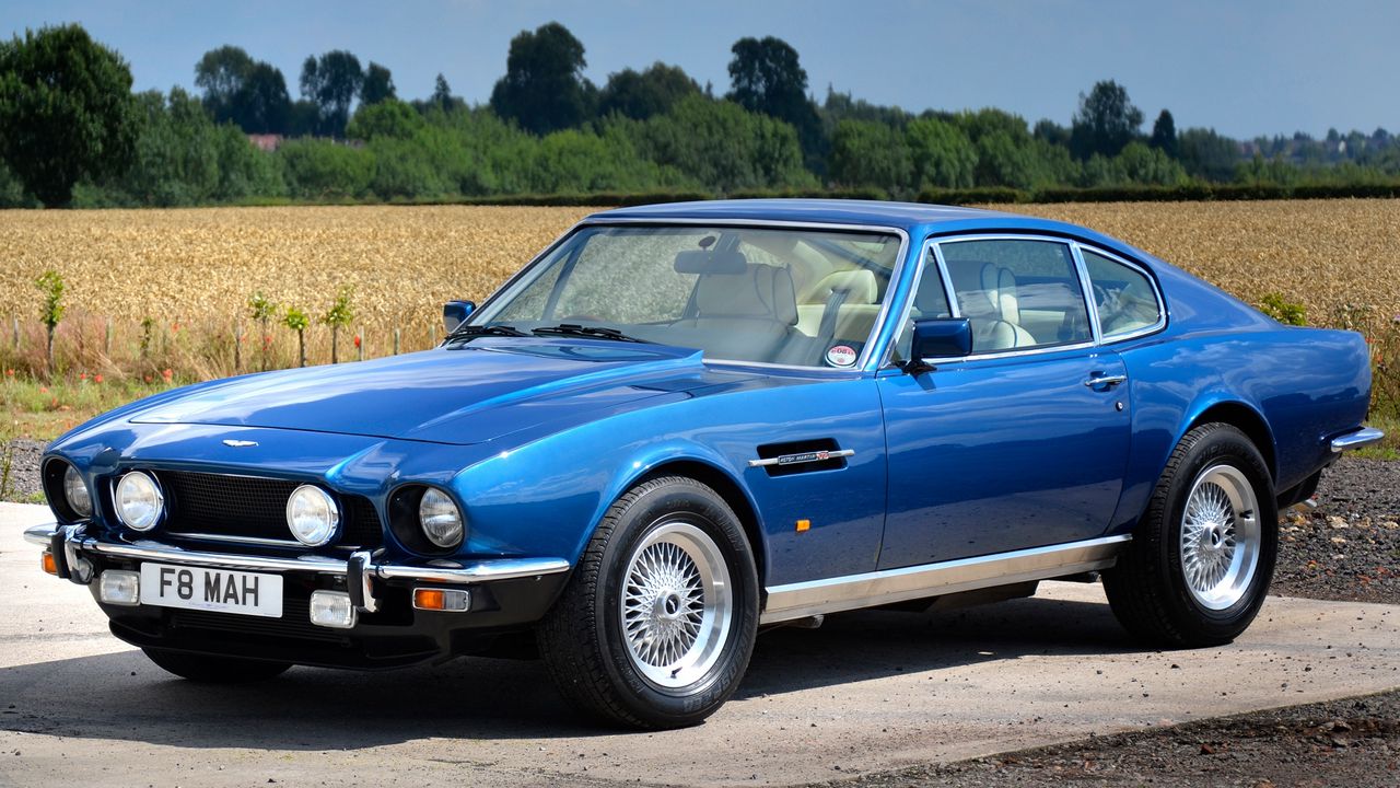 Wallpaper aston martin, v8, saloon, 1972, blue, side view, cars, nature