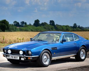 Preview wallpaper aston martin, v8, saloon, 1972, blue, side view, cars, nature