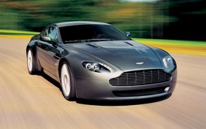 Preview wallpaper aston martin v8 vantage, 2005, gray metallic, front view, cars, speed