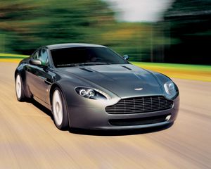 Preview wallpaper aston martin v8 vantage, 2005, gray metallic, front view, cars, speed