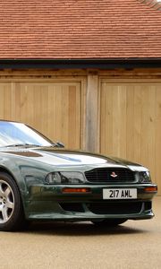 Preview wallpaper aston martin, v8, vantage, 1993, green, side view, style