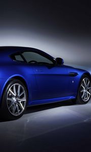 Preview wallpaper aston martin, v8, vantage, 2011, blue, side view, style, auto