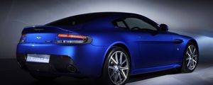 Preview wallpaper aston martin, v8, vantage, 2011, blue, side view, style, auto