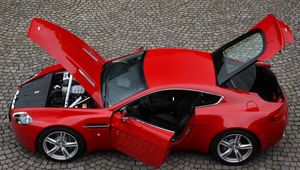 Preview wallpaper aston martin, v8, vantage, 2008, red, top view, style, auto