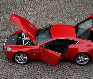 Preview wallpaper aston martin, v8, vantage, 2008, red, top view, style, auto