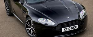 Preview wallpaper aston martin, v8, vantage, 2010, black, front view, car, asphalt