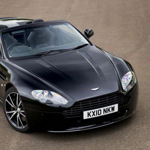 Preview wallpaper aston martin, v8, vantage, 2010, black, front view, car, asphalt