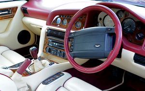 Preview wallpaper aston martin, v8, vantage, 1993, salon, interior, steering wheel, speedometer
