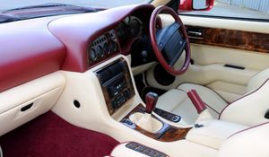 Preview wallpaper aston martin, v8, vantage, 1993, salon, interior, steering wheel