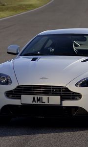 Preview wallpaper aston martin, v8, vantage, 2011, white, front view, auto