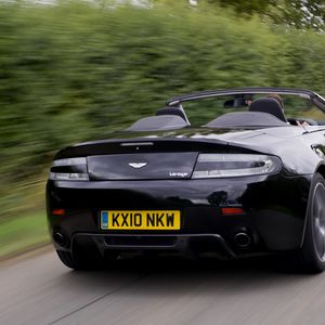 Preview wallpaper aston martin, v8, vantage, 2010, black, rear view, road, speed