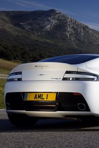 Preview wallpaper aston martin, v8, vantage, 2011, white, rear view, style, mountain