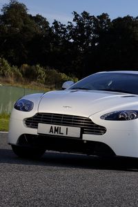 Preview wallpaper aston martin, v8, vantage, 2011, white, front view, cars, trees