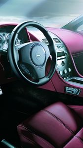 Preview wallpaper aston martin, v8, vantage, 2005, salon, interior, steering wheel, speedometer