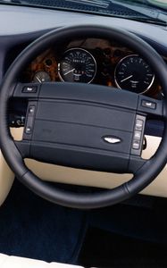 Preview wallpaper aston martin, v8, vantage, 1993, salon, interior, steering wheel, speedometer