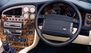 Preview wallpaper aston martin, v8, vantage, 1993, salon, interior, steering wheel, speedometer