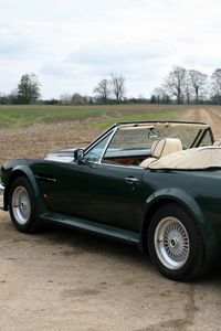 Preview wallpaper aston martin, v8, vantage, 1987, green, side view, cabriolet, nature