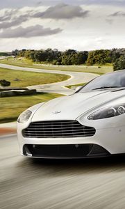 Preview wallpaper aston martin, v8, vantage, 2011, white, front view, style, nature