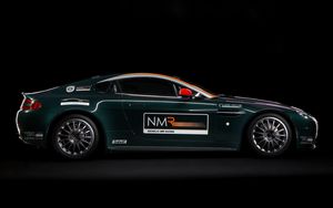 Preview wallpaper aston martin, v8, vantage, 2009, green, side view, sports, style