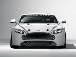 Preview wallpaper aston martin, v8, vantage, 2010, white, front view, style, auto