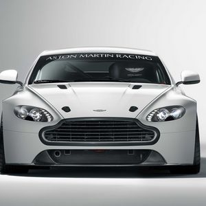 Preview wallpaper aston martin, v8, vantage, 2010, white, front view, style, auto