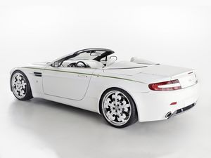 Preview wallpaper aston martin, v8, vantage, 2010, white, side view, style, auto