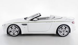 Preview wallpaper aston martin, v8, vantage, 2010, white, side view, style