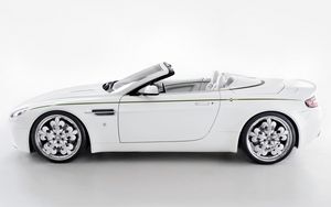 Preview wallpaper aston martin, v8, vantage, 2010, white, side view, style