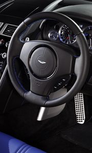 Preview wallpaper aston martin, v8, vantage, 2011, salon, interior, steering wheel, speedometer