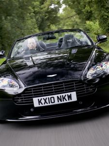 Preview wallpaper aston martin, v8, vantage, 2010, black, front view, style, nature