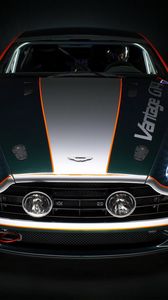 Preview wallpaper aston martin, v8, vantage, 2009, green, front view, cars, sports