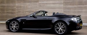 Preview wallpaper aston martin, v8, vantage, 2010, black, side view, auto, style