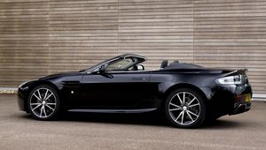 Preview wallpaper aston martin, v8, vantage, 2010, black, side view, auto, style