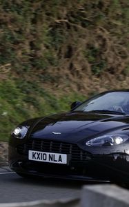 Preview wallpaper aston martin, v8, vantage, 2010, black, side view, style, nature