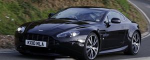 Preview wallpaper aston martin, v8, vantage, 2010, black, side view, style, nature