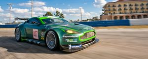 Preview wallpaper aston martin, v8, vantage, 2009, green, side view, sport, speed