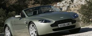 Preview wallpaper aston martin, v8, vantage, 2006, beige, side view, style, cabriolet, forest