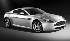 Preview wallpaper aston martin, v8, vantage, 2008, silver, side view, style