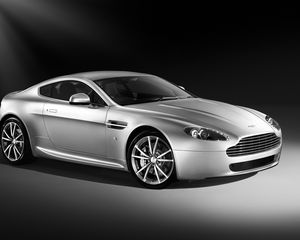 Preview wallpaper aston martin, v8, vantage, 2008, silver, side view, style