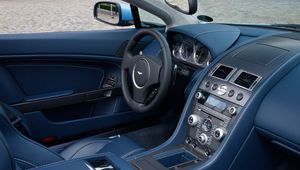 Preview wallpaper aston martin, v8, vantage, 2008, blue, salon, interior, steering wheel, speedometer