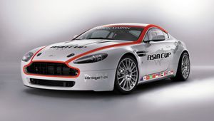 Preview wallpaper aston martin, v8, vantage, 2008, white, front view, style, sports