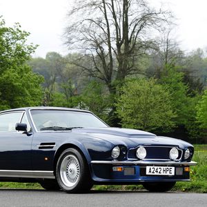 Preview wallpaper aston martin, v8, vantage, 1977, blue, side view, retro, auto