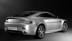Preview wallpaper aston martin, v8, vantage, 2008, silver, side view, style, cars
