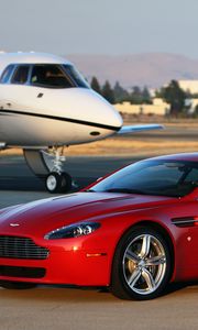 Preview wallpaper aston martin, v8, vantage, 2008, red, side view, style, plane