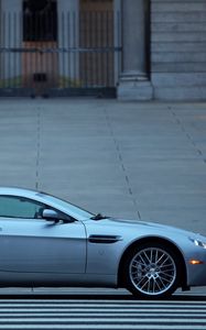 Preview wallpaper aston martin, v8, vantage, 2008, blue, side view, auto